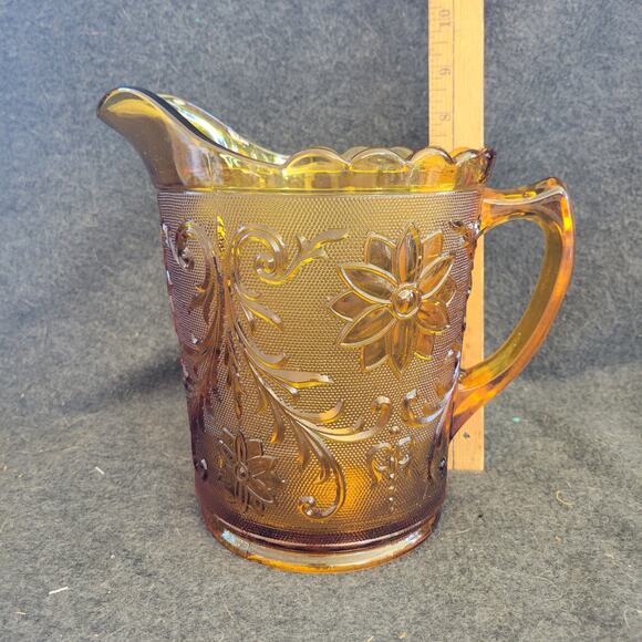 Vintage Amber Indiana Tiara Glass Pitcher - Picture 1 of 7